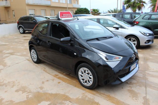 TOYOTA Aygo Connect 1.0 VVT-i 72CV 5 porte x-business 