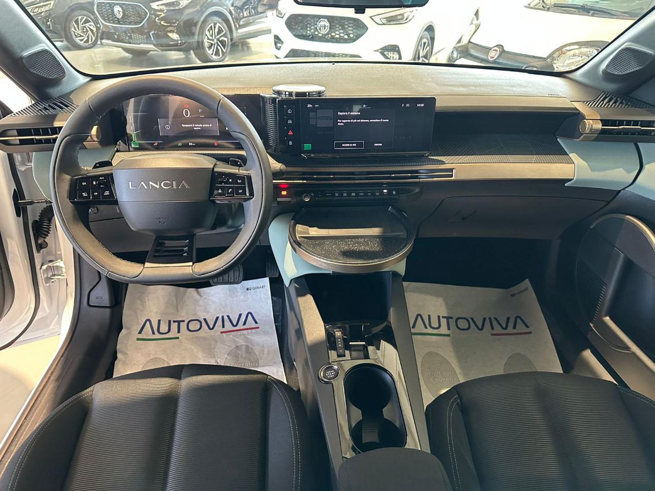 LANCIA Ypsilon Hybrid e-DCT - 15