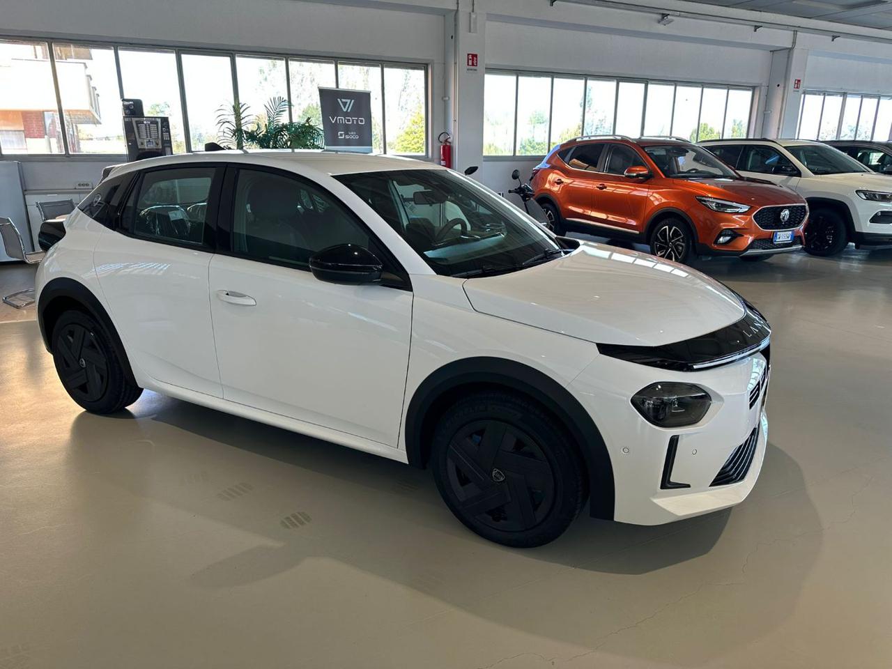 LANCIA Ypsilon Hybrid e-DCT - 2