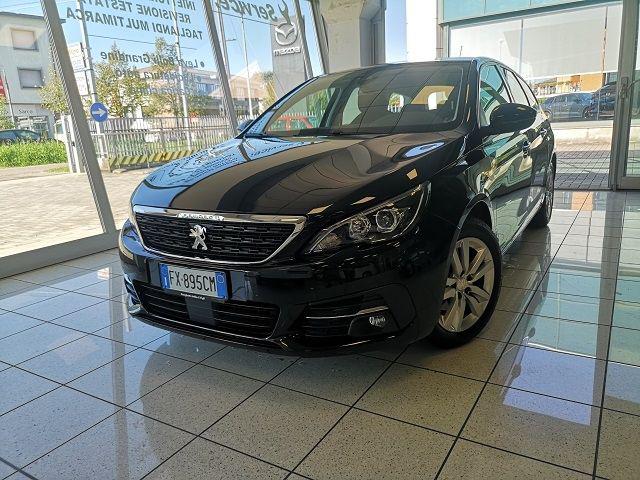 PEUGEOT 308 Nero perlato