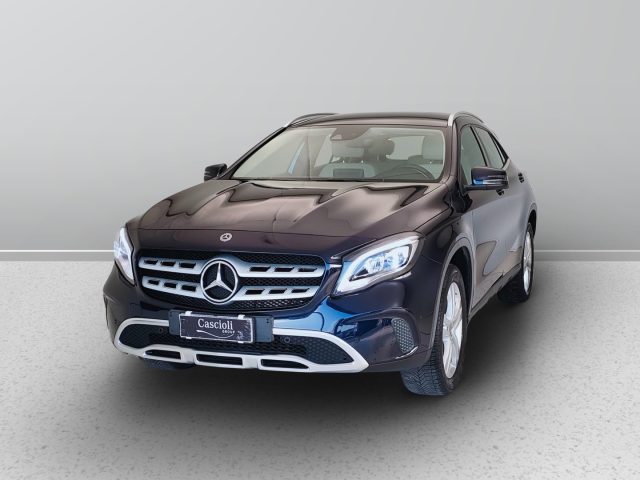 MERCEDES-BENZ G LA-X156 2017 - LA 180 d Sport 