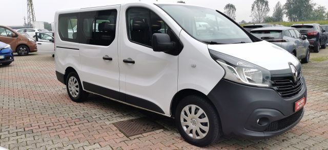 RENAULT Trafic Bianco pastello