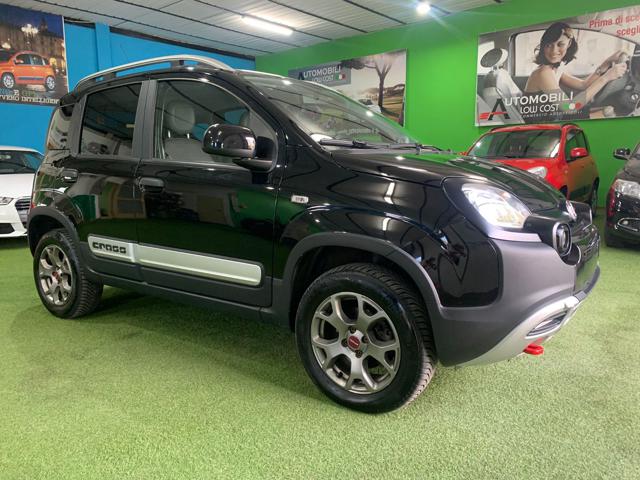 FIAT Panda Cross Nero metallizzato