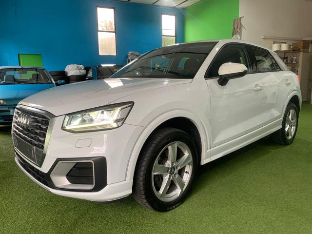 AUDI Q2 Bianco metallizzato