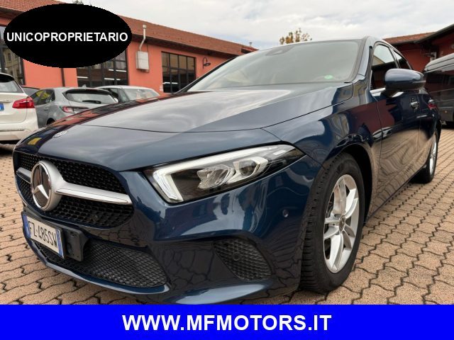 MERCEDES-BENZ A 180 D AUTOMATIC BUSINESS EXTRA 