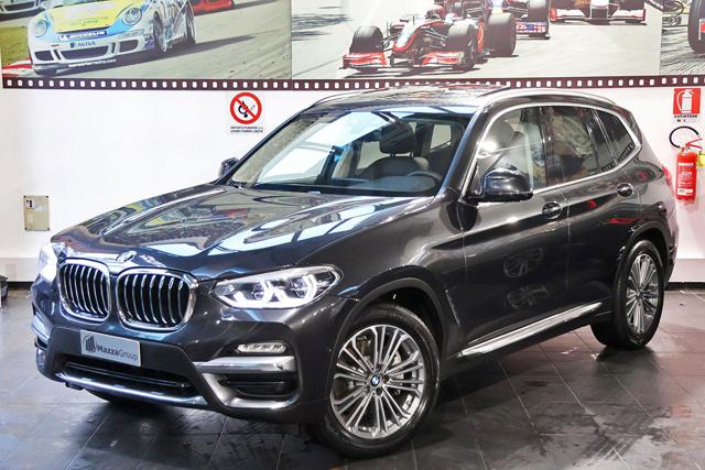 BMW X3 xDrive30i Luxury 