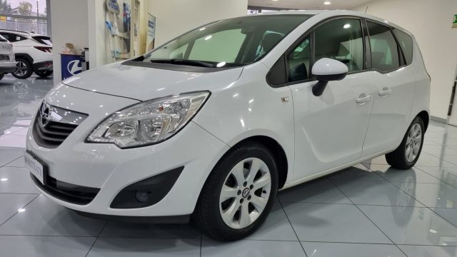 OPEL Meriva Bianco pastello