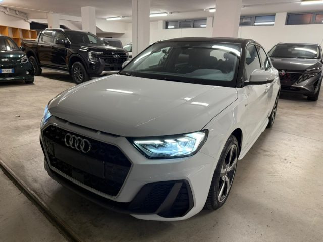 AUDI A1 SPB 30 TFSI S line edition con Retrocamera 