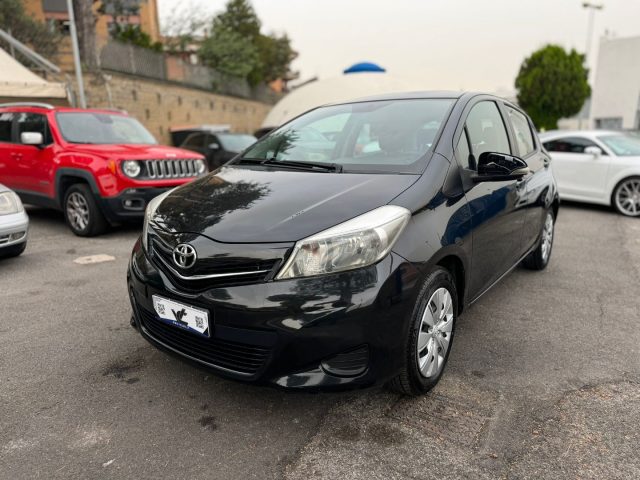 TOYOTA Yaris 1.0 5 porte Active *NEOPATENTATI* 