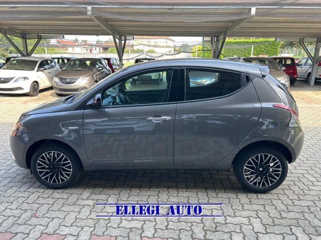 LANCIA Ypsilon GRIGIO PIETRA metallizzato