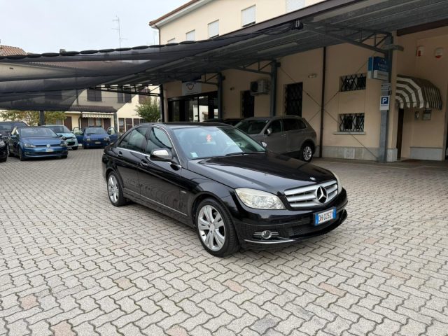 MERCEDES-BENZ C 220 CDI Avantgarde AUTOMATICO NAVI GANCIO 