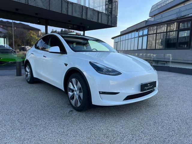 TESLA Model Y Long Range AWD - GANCIO TRAINO 