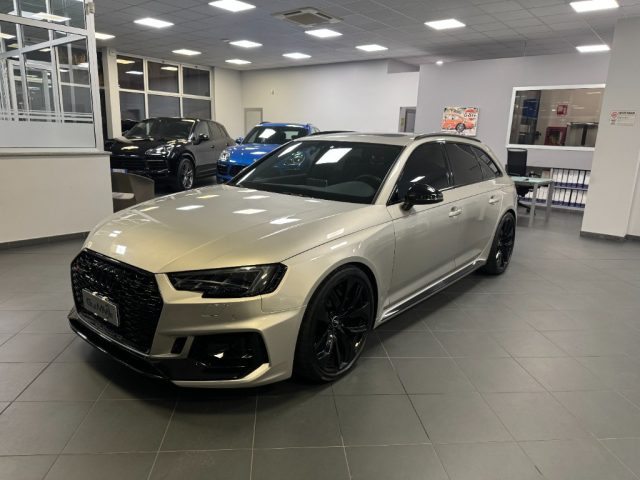 AUDI RS4 Avant 2.9 TFSI 450CV - Audi Exclusive 