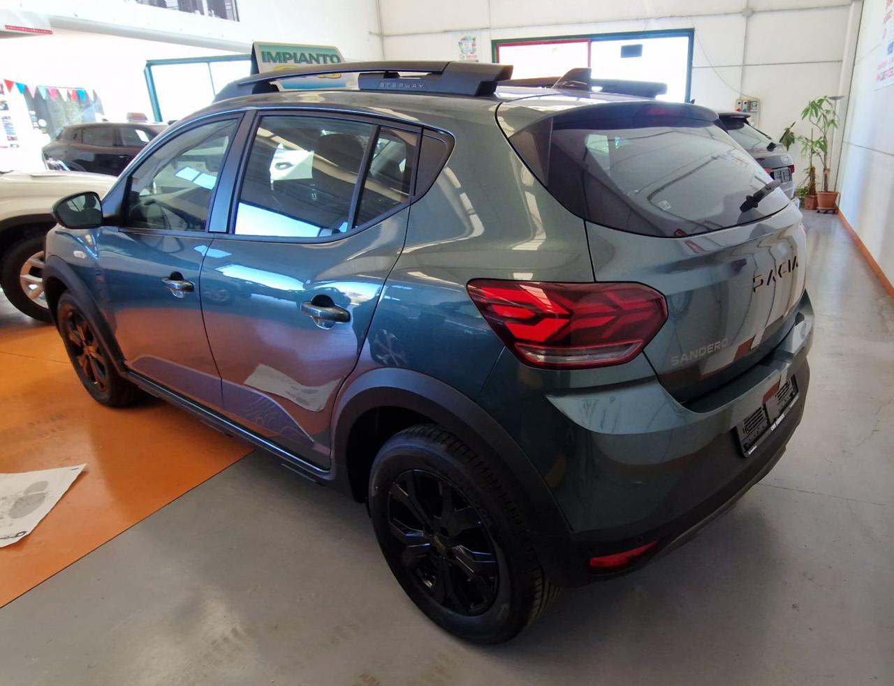 DACIA Sandero Stepway 1.0 TCe ECO-G Extreme km.0 - 4
