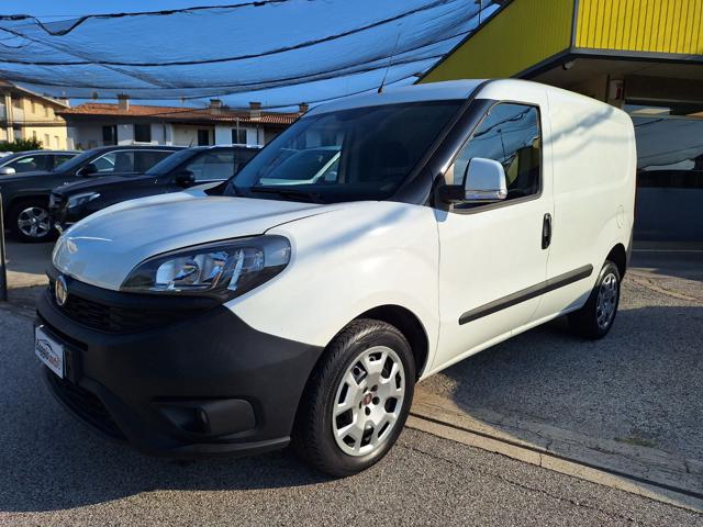 FIAT Doblo Doblò 1.4 T-Jet Natural Power PC-TN Cargo  N°FW110 