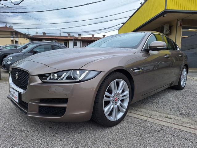 JAGUAR XE 2.0 D 180 CV aut. Prestige N°FH600 