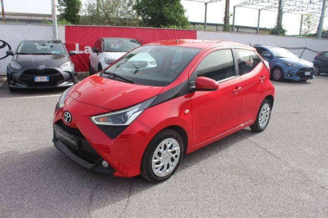 TOYOTA Aygo Connect 1.0 VVT-i 72 CV 5 porte x-play MMT 