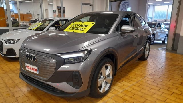 AUDI Q4 e-tron Q4 SPORTBACK 40 e-tron 