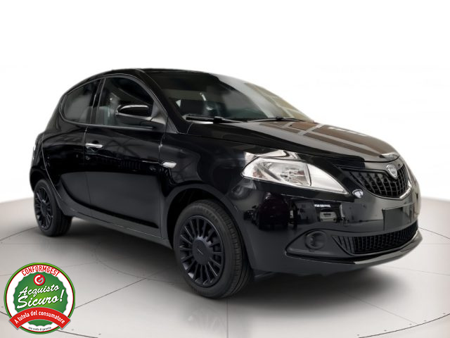 LANCIA Ypsilon 1.0 FireFly 5 porte S&S Hybrid Silver 