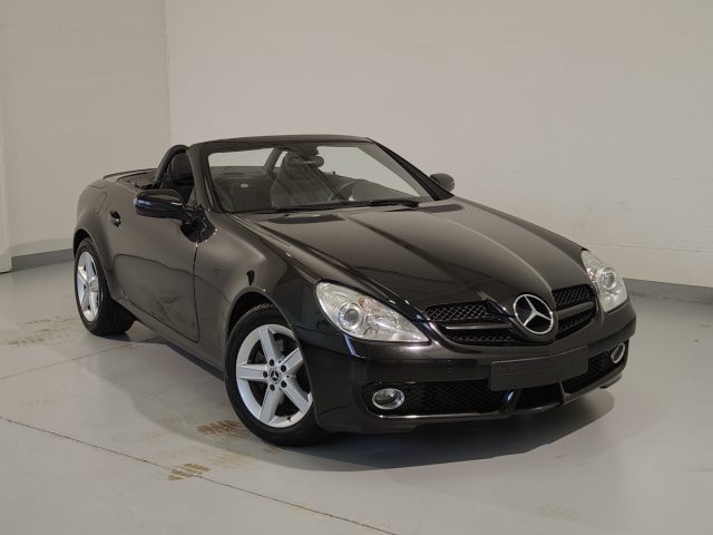 MERCEDES-BENZ SLK 200 Nero pastello