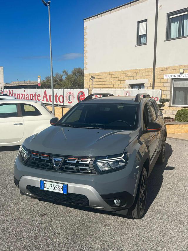 DACIA Duster Grigio pastello