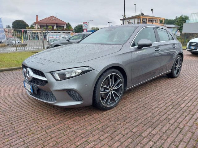 MERCEDES-BENZ A 220 d Automatic Sport 