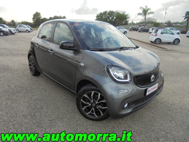 SMART ForFour Grigio scuro metallizzato