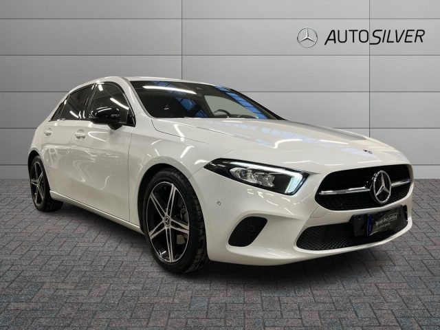 MERCEDES-BENZ A 180 d Automatic Sport 