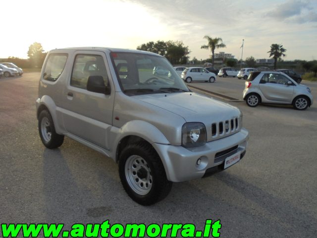 SUZUKI Jimny Argento metallizzato