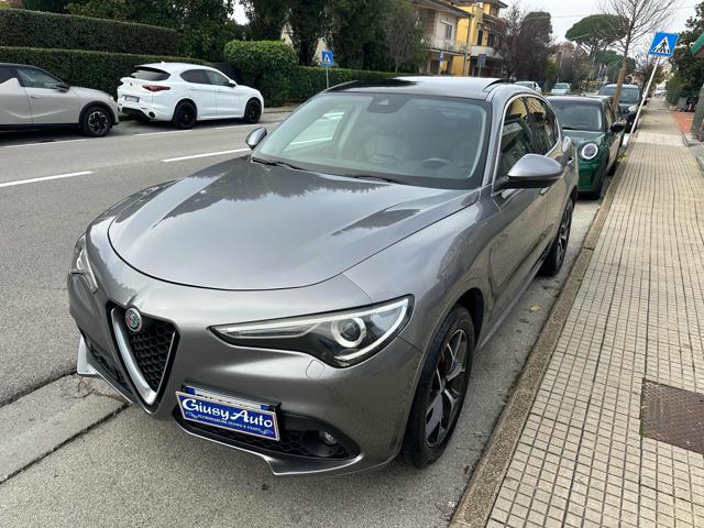 ALFA ROMEO Stelvio Grigio scuro metallizzato