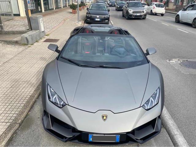 LAMBORGHINI Huracan Grigio pastello