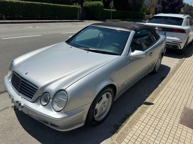 MERCEDES-BENZ CLK 200 Grigio metallizzato