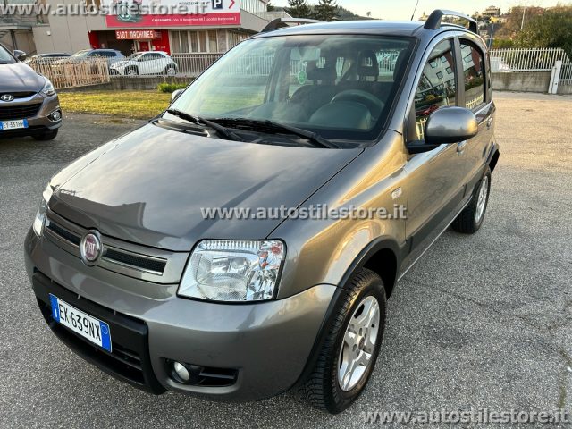 FIAT Panda 1.3 MJT 16V DPF 4x4 Climbing 