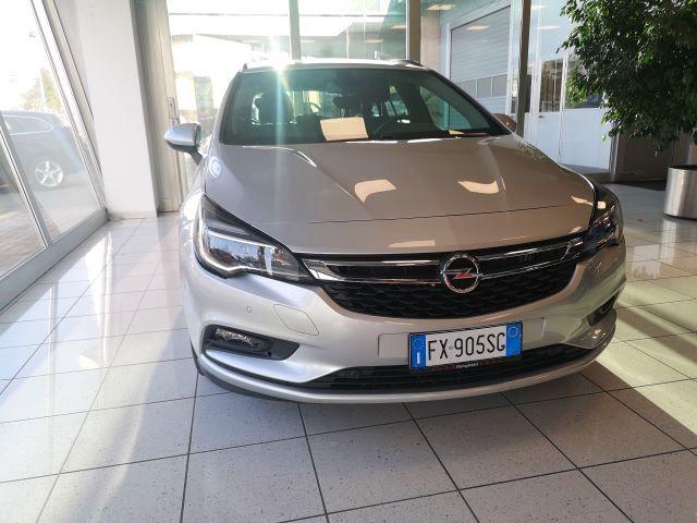 OPEL Astra Argento metallizzato