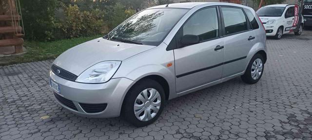 FORD Fiesta Grigio metallizzato