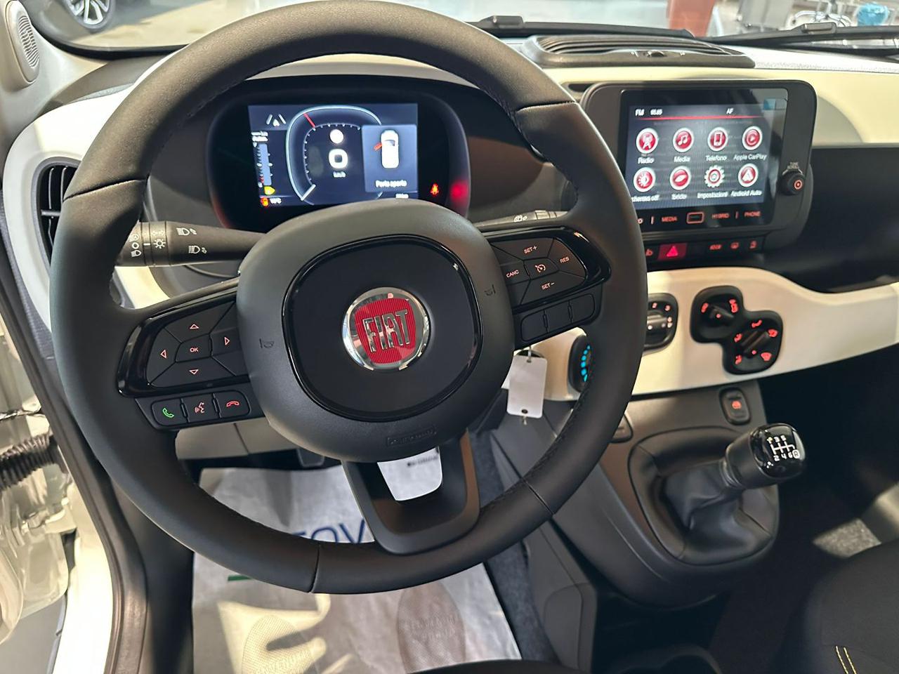 FIAT Panda 1.0 FireFly S&S Hybrid Pandina - 10