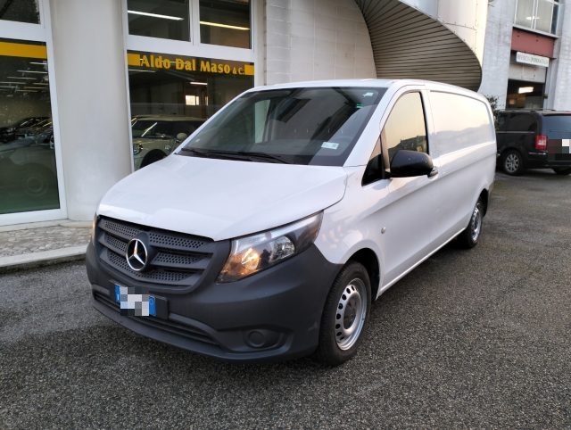 MERCEDES-BENZ Vito Bianco pastello