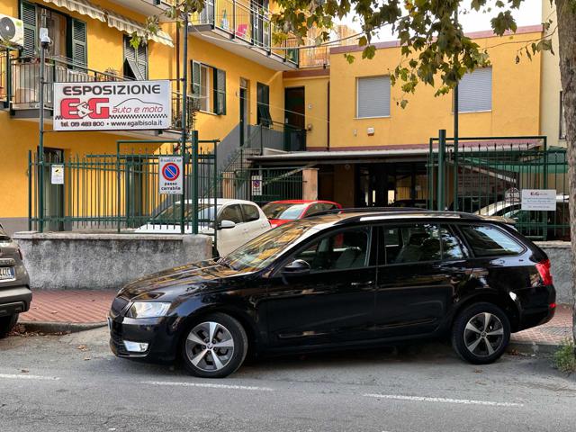 SKODA Octavia Nero metallizzato