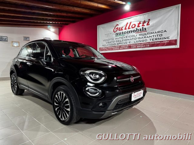 FIAT 500X Nero pastello