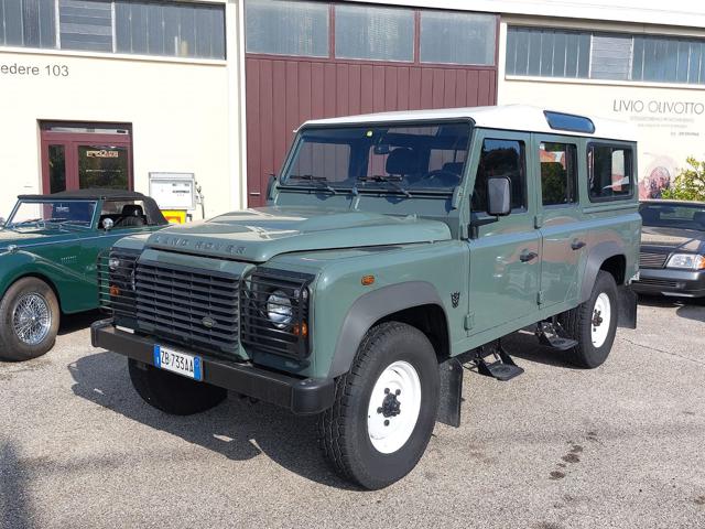 LAND ROVER Defender 110 2.4 TD4 CrewCab S 