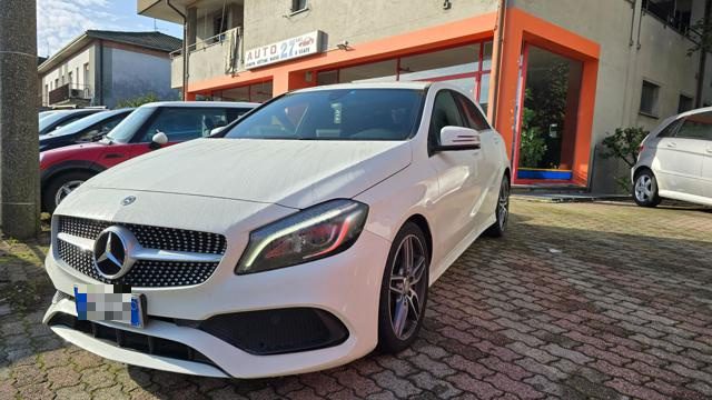 MERCEDES-BENZ A 180 d Automatic Premium 