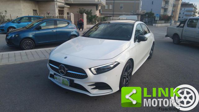 MERCEDES-BENZ A 180 Automatic 4p. Premium sedan 