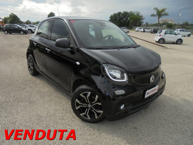 SMART ForFour Nero metallizzato