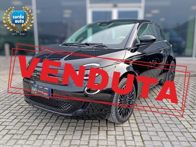 FIAT 500e Nero metallizzato