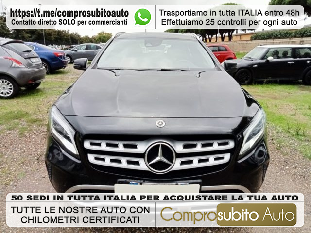 MERCEDES-BENZ GLA 200 Nero metallizzato