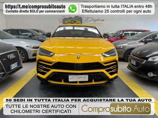 LAMBORGHINI Urus Jaune Métallisé