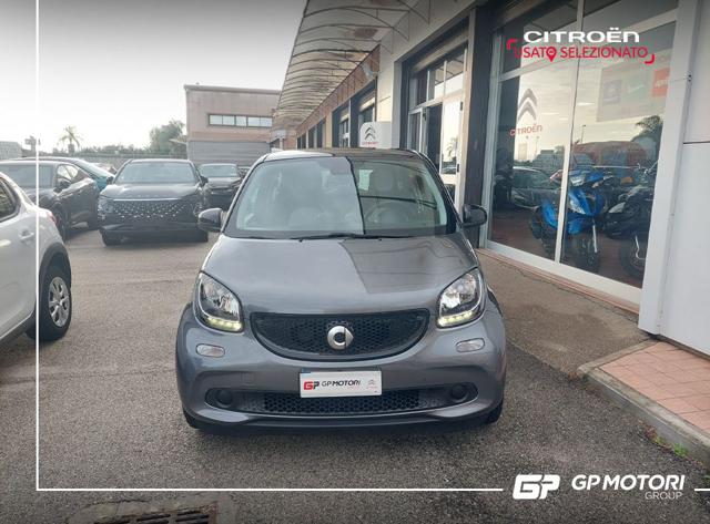 SMART ForFour 70 1.0 Passion 