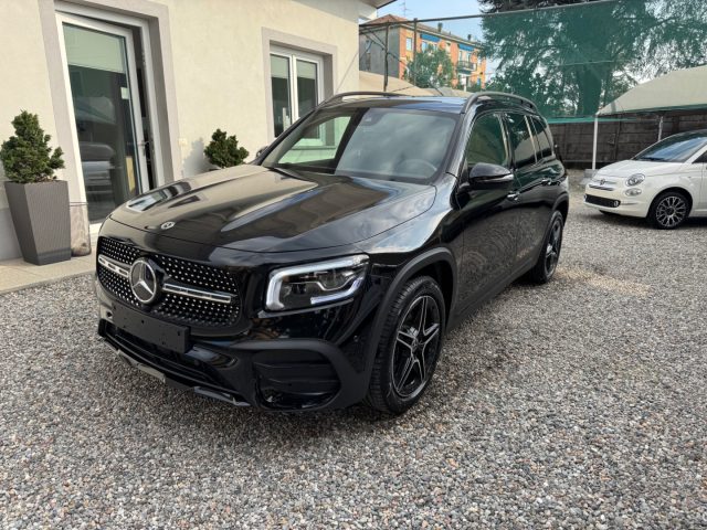 MERCEDES-BENZ GLB 200 Nero metallizzato