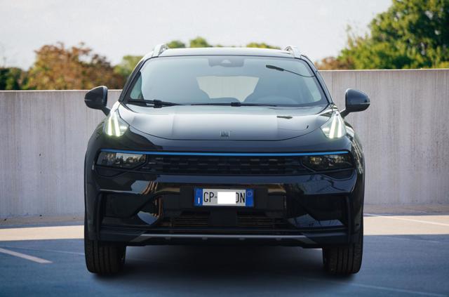 LYNK & CO 01 PHEV 