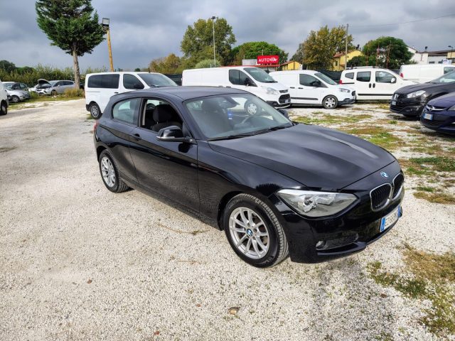 BMW 114 Nero metallizzato